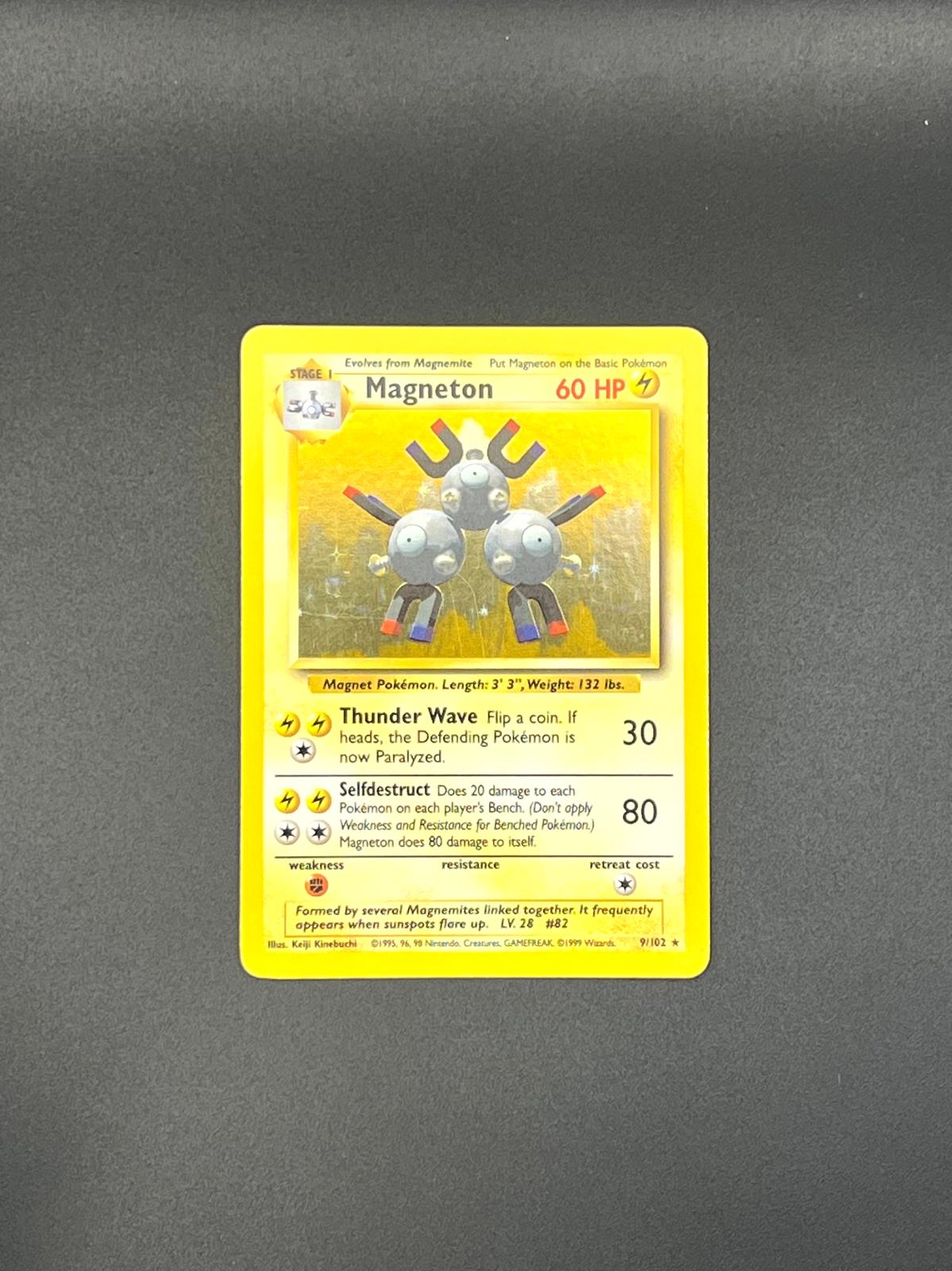 Magneton 9/102 Holo Holo Rare Base Set Unlimited Pokemon Holo Near Mint